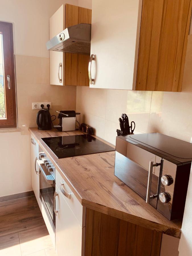 Felix Living 4, Modern & Cozy 2 Zimmer Wohnung, Balkon, Parkplatz Salzweg Bagian luar foto