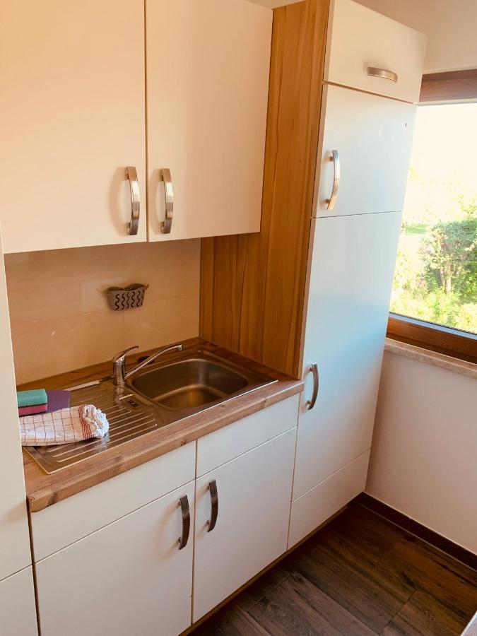 Felix Living 4, Modern & Cozy 2 Zimmer Wohnung, Balkon, Parkplatz Salzweg Bagian luar foto
